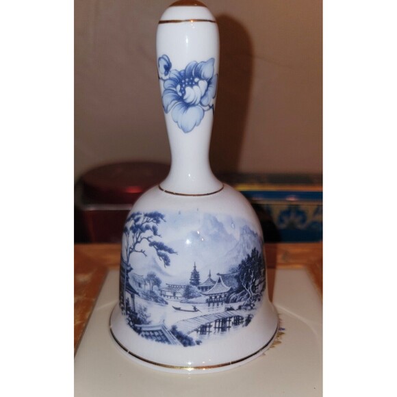Newhall Staffordshire Fine Bone China Bell w Clapper Nice Ring Tone England - Picture 4 of 15